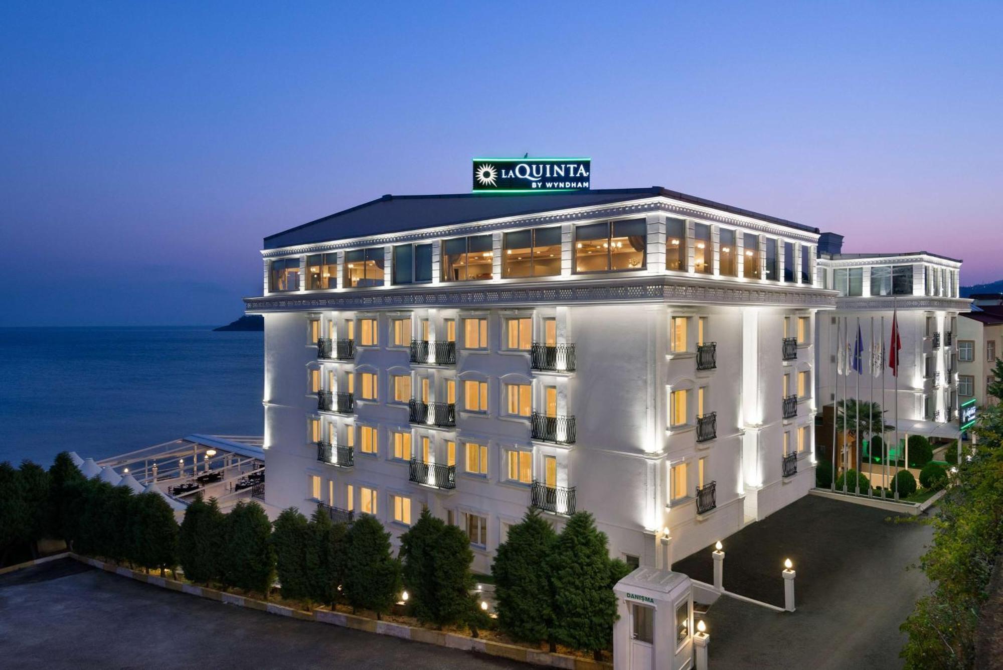 La Quinta By Wyndham Giresun Hotell Eksteriør bilde